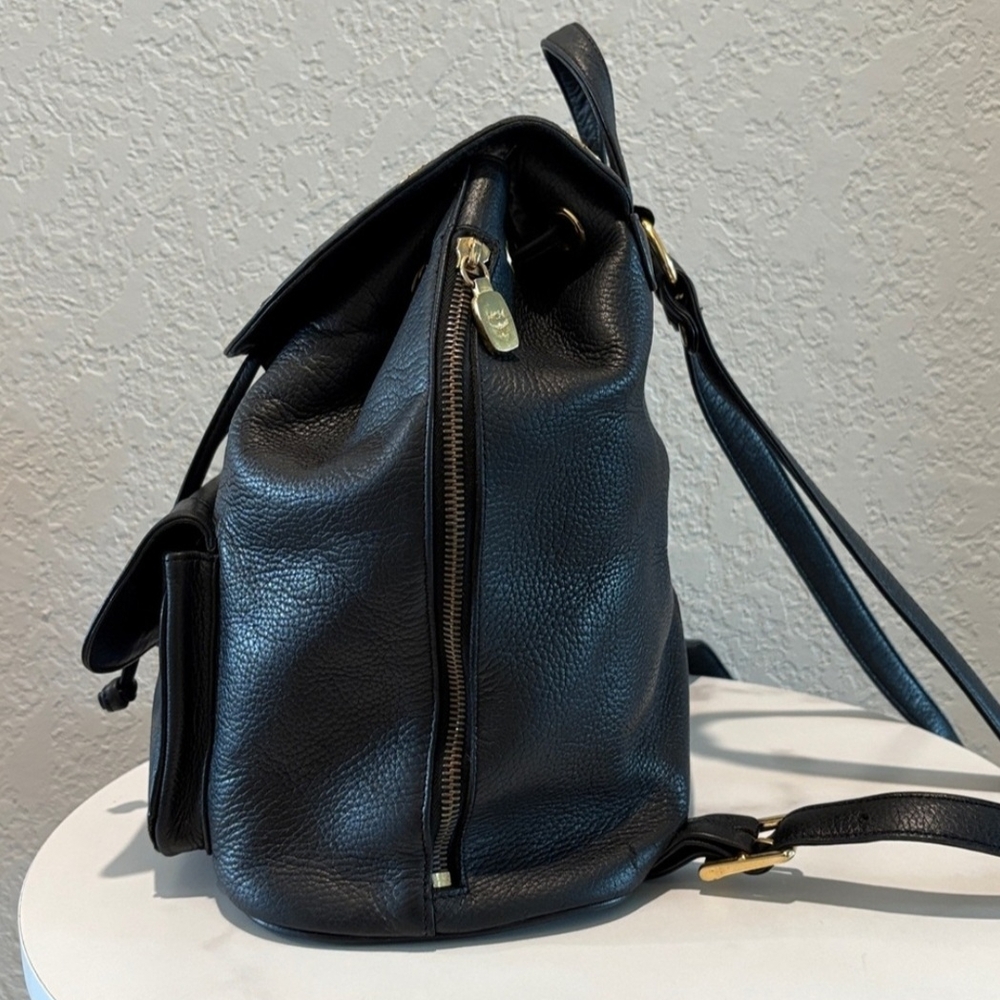 MCM Black Leather (Unisex) Backpack / Handbag Authentic ( EXCELLENT CONDITION) - Picture 6 of 14